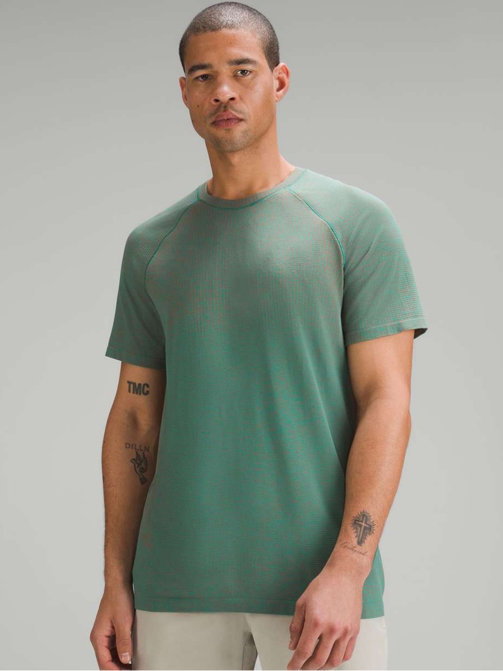 LULULEMON Metal Vent Tech Short-Sleeve Shirt In Solar Orange/Maldives Green
